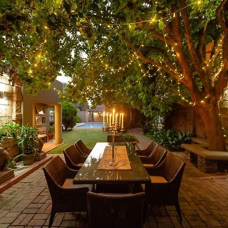 Green Valley Lodge Pretoria Exterior photo