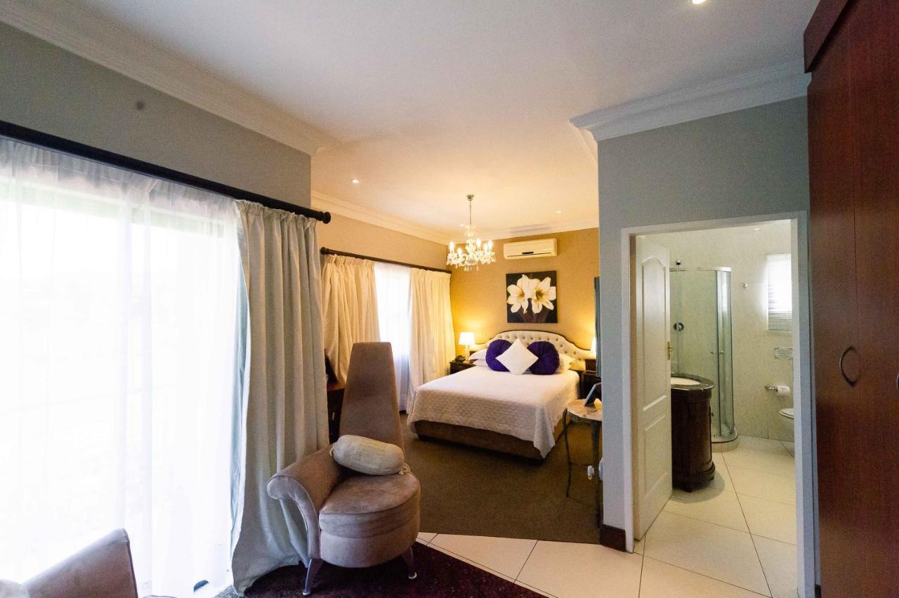 Green Valley Lodge Pretoria Exterior photo