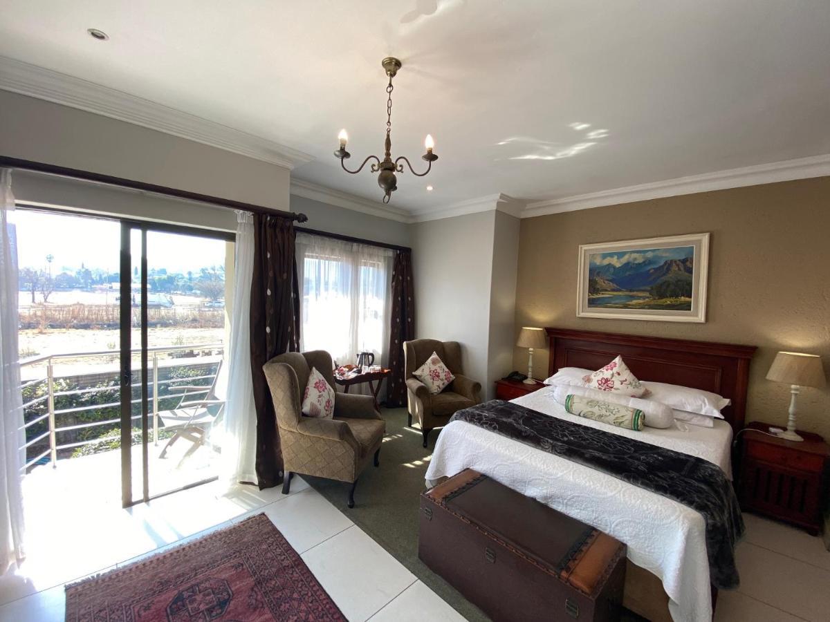Green Valley Lodge Pretoria Exterior photo