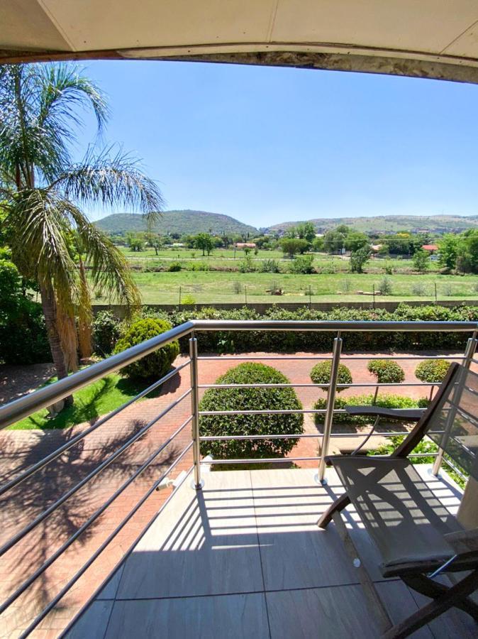 Green Valley Lodge Pretoria Exterior photo