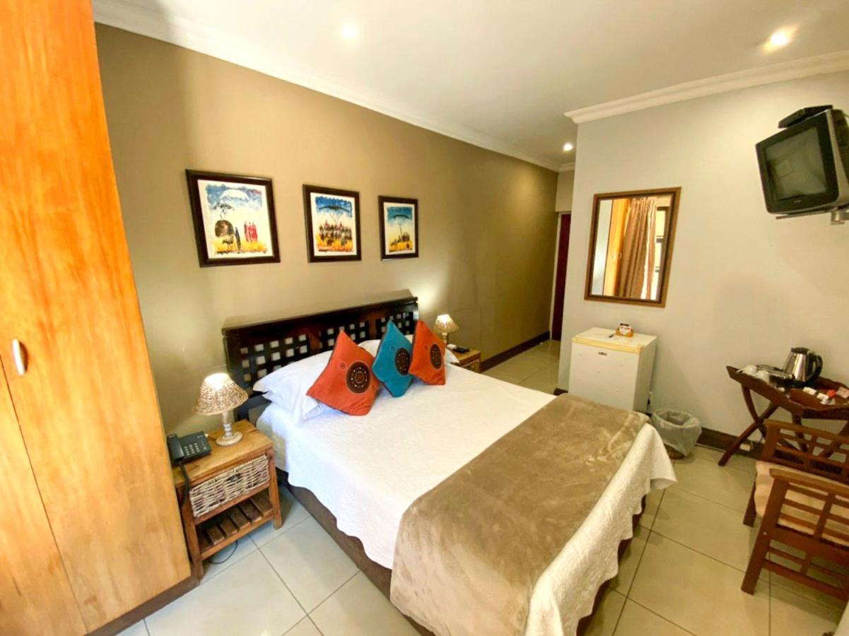Green Valley Lodge Pretoria Exterior photo