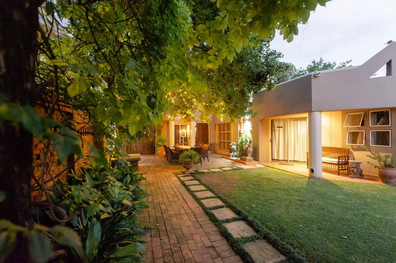 Green Valley Lodge Pretoria Exterior photo