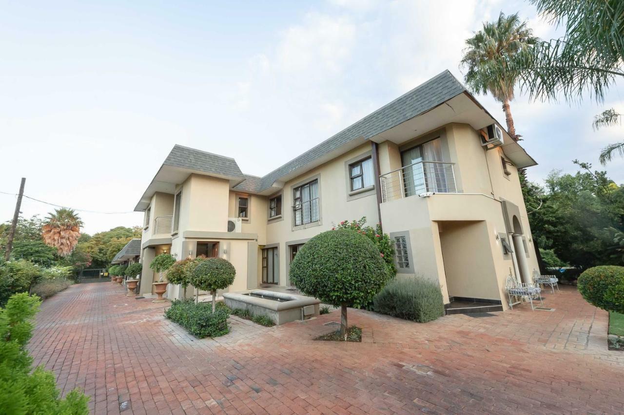 Green Valley Lodge Pretoria Exterior photo